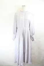 画像1: axes femme / レース襟セットワンピース  グレージュ I-26-05-27-073-AX-OP-SA-ZI (1)