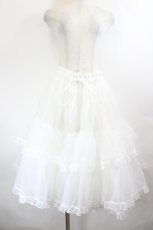 画像1: metamorphose / 【プラスサイズ】オーガンジーミディアムフリルパニエ  白 I-26-05-27-098-ME-SK-SA-ZI (1)