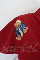 画像2: WONDERFUL WORLD / セーラーくま刺繍大判ストール  赤 I-26-05-27-114-LO-ZA-SA-ZI (2)