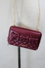 画像1: axes femme / リボンキルトヨコ型ショルダー  ワイン I-26-05-27-128-AX-BG-SA-ZI (1)