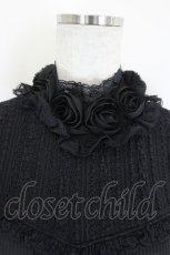 画像3: axes femme / シフォン薔薇装飾カットプルオーバー F 黒 I-26-05-27-015-AX-TO-SA-ZI (3)
