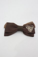 画像1: Emily Temple cute / ロゴ刺繍リボンクリップ  ブラウン I-26-05-29-047-ET-AC-SA-ZI (1)