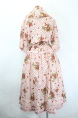 画像3: PINK HOUSE / 苺リースプリントパッチワークワンピース  ピンク I-26-05-31-070-LO-OP-SA-ZI (3)