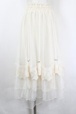画像1: axes femme / ローズ付ドレープチュールスカート F 生成り I-26-05-31-100-AX-SK-SA-ZI (1)