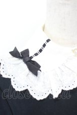 画像4: Angelic Pretty / ことりちゃん刺繍ジャボ付カットソー  ブラック I-26-06-02-015-AP-TO-SA-ZI (4)