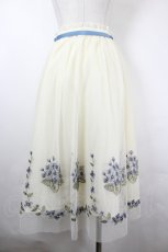 画像2: an another angelus / ライラック刺繍チュールスカート  アイボリー I-26-06-05-058-CA-SK-SA-ZI (2)