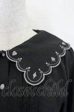 画像3: axes femme POETIQUE / トランプ刺繍スカラップ襟ブラウス  黒Ｘシルバー I-26-06-05-014-AX-BL-SA-ZI (3)