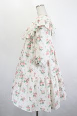 画像2: Shirley Temple / アンティークローズプリントBIGカラーワンピース(Ladies)  ピンク I-26-06-06-045-ET-OP-TE-ZI (2)