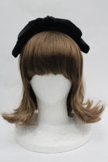 画像1: Fi.n.t / ロゴ刺繍入りベロアリボンカチューシャ  ブラック I-26-06-06-085-CA-AC-TE-ZI (1)