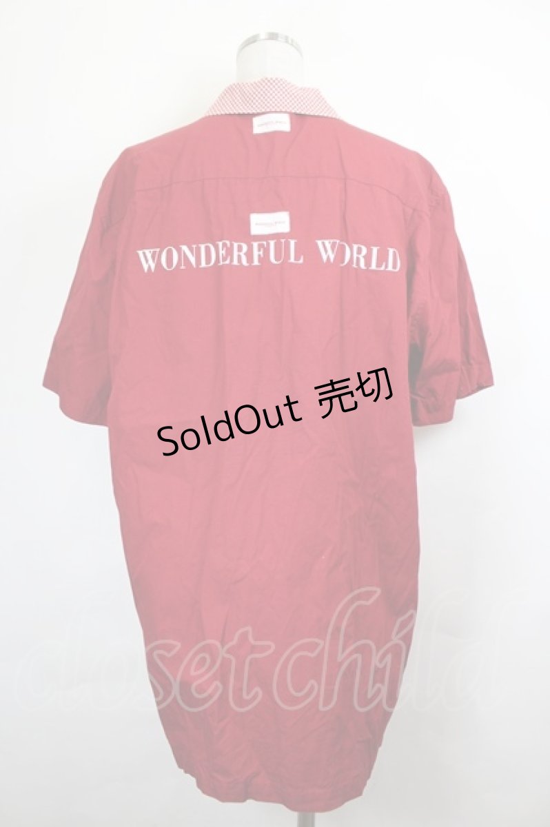 画像2: WONDERFUL WORLD / ロゴ半袖シャツ  レッド I-26-06-12-012-LO-BL-SA-ZI (2)