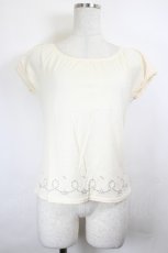 画像1: KETTY / 裾刺繍半袖カットソー  アイボリー I-26-06-12-016-LO-TO-SA-ZI (1)