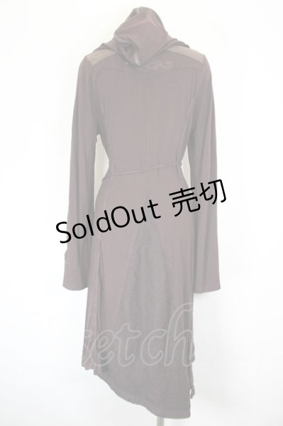 ozz croce ozz on ワンピース Ozz Croce / 金具プリントフードワンピース ブラウン I-26-06-16-082