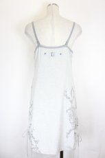 画像2: Ozz Croce / クロス刺繍キャミワンピース  ホワイトグレー I-26-06-16-083-OO-OP-SA-ZI (2)