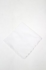 画像2: MILK / スカラップ刺繍ハンカチ(ノベルティ)   I-26-06-18-120-ML-ZA-TE-ZI (2)