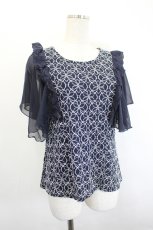 画像3: axes femme / 袖フリルカットワークレーストップス  ネイビー I-26-06-21-043-AX-TO-TE-ZI (3)