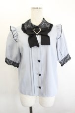 画像1: DearMyLove / レース重ねハートバックルリボンブラウス  ブルーグレー I-26-06-21-006-GO-BL-TE-ZI (1)