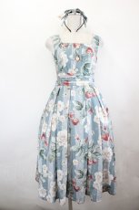 画像1: Forest Wardrobe 森林衣樹 / 森林のかご2.0 花柄ジャンパースカートセット 白ばら＆いちご Sサイズ I-26-06-23-039-LO-OP-SA-ZI (1)