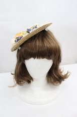 画像1: LOLITAその他(お買取対象外) / フラワーモチーフチュールレースミニ麦わらハット  アイボリー I-26-06-23-100-LO-AC-SA-ZI (1)