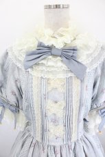 画像2: Sakya Lolita / フラワーブーケ&レース縦プリントハイネック半袖ワンピース M サックス I-26-06-23-034-LO-OP-SA-ZI (2)