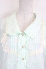 画像3: axes femme / フロントピンタックレース半袖ブラウス  ミントＸアイボリー I-26-06-25-032-AX-BL-SA-ZI (3)