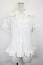 画像1: metamorphose / クラウンレース半袖ブラウス  白 I-26-06-25-003-ME-BL-SA-ZI (1)