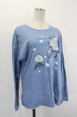画像3: INGEBORG / エッチングローズワンポイントpt.カットソー  ブルー I-26-06-29-021-LO-TS-SA-ZI (3)