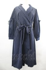 画像1: axes femme / カシュクール襟ワンピース  紺Ｘ白 I-26-07-01-059-AX-OP-SA-ZI (1)