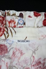 画像3: INGEBORG / フラワーブーケ総柄ベスト  アイボリーＸ赤Ｘピンク I-26-07-01-013-LO-TO-SA-ZI (3)