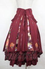 画像2: Ozz oneste / 椿刺繍袴風プリーツスカート  ワイン I-26-07-05-095-OO-SK-TE-ZI (2)