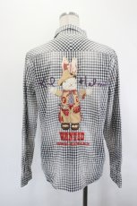 画像2: Karl Helmut / うさぎ刺繍ギンガムチェックシャツ  黒Ｘ白チェック I-26-07-05-018-EL-BL-SA-ZI (2)
