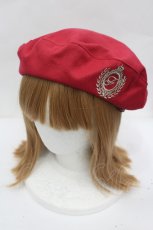 画像1: Fi.n.t / エンブレム刺繍ベレー帽  赤 I-26-07-07-122-CA-AC-SA-ZI (1)