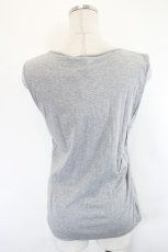 画像2: INGEBORG / カメリアリボンプリントノースリーブトップス 11 グレーＸ黒 I-26-07-09-008-LO-TO-SA-ZI (2)