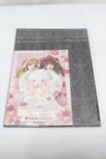 画像2: ALICE and the PIRATES / ALICE and the PIRATES 20th Anniversary Special Visual Book   I-26-07-09-123-PA-ZA-TE-ZI (2)