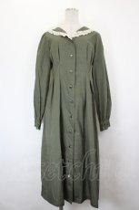 画像1: axes femme / 後ろレースアップワンピース  カーキ I-26-07-11-059-AX-OP-TE-ZI (1)