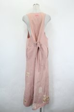 画像3: WONDERFUL WORLD / ギンガムチェックうさぎ刺繍ジャンパースカート  ピンク I-26-07-11-084-LO-OP-SA-ZI (3)