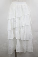 画像1: axes femme / ティアードフリルスカート  白 I-26-07-15-075-AX-OP-SA-ZI (1)