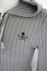 画像3: Ozz On / ドクロ刺繍ニットパーカー  グレーＸ黒 I-26-07-18-053-OO-TO-SA-ZI (3)