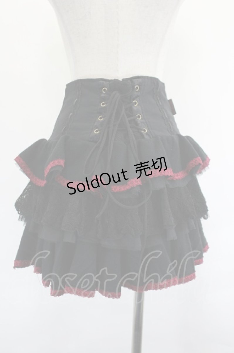 画像3: Ozz oneste / 薔薇刺繍段々スカート  黒Ｘ赤 I-26-07-18-108-OO-SK-SA-ZI (3)
