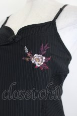 画像3: Ozz oneste / フラワー刺繍チャイナキャミ  黒Ｘ白Ｘ赤 I-26-07-18-025-OO-TO-SA-ZI (3)