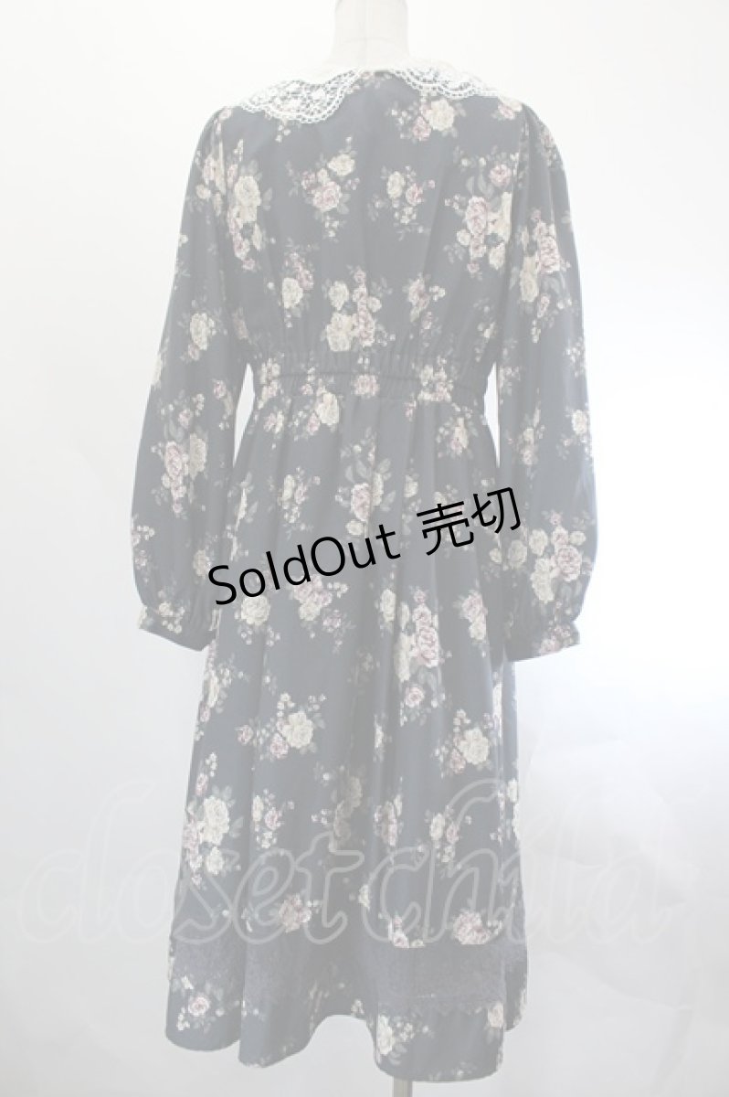 画像2: axes femme Red label / Red labelワンピース  グレー I-26-07-21-051-LO-OP-SA-ZI (2)