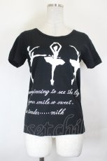 画像1: MILK / バレリーナプリントTシャツ  黒Ｘ白 I-26-07-25-007-ML-TO-SA-ZI (1)