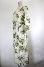 画像3: INGEBORG / 鈴蘭ブーケプリントポリワンピース  オフ I-26-07-25-066-LO-OP-TE-ZI (3)