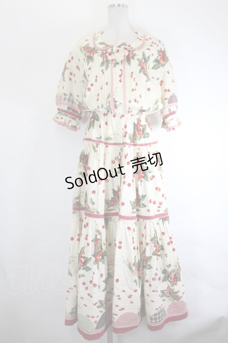 画像1: PINK HOUSE COLLECTION / チェリー柄パッチワークワンピース  アイボリー I-26-07-25-078-LO-OP-TE-ZI (1)