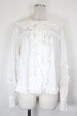 画像1: Angelic Pretty / Charming Frillブラウス(無地)  白 I-26-07-25-002-AP-BL-TE-ZI (1)