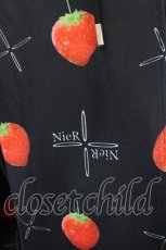 画像4: NieR Clothing / いちご柄パーカー  黒Ｘ赤 I-26-07-26-052-PU-TO-SA-ZI (4)