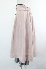 画像2: axes femme / サス付モチーフ刺繍スカート  ピンク I-26-07-26-100-AX-SK-TE-ZI (2)