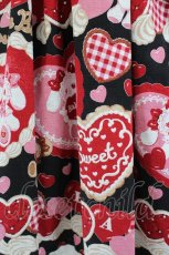 画像6: BABY,THE STARS SHINE BRIGHT / くみゃちゃんのSweet Baby Love Heart柄ジャンパースカートII  黒 I-26-07-27-039-BA-OP-SA-ZI (6)