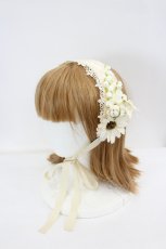 画像1: Innocent World / 木漏れ日の中の鈴蘭ヘッドドレス  生成り I-26-07-27-079-IW-AC-SA-ZI (1)