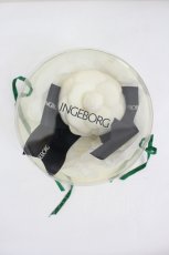 画像3: INGEBORG / カメリアロゴリボンブローチ  白Ｘ黒 I-26-07-27-101-LO-AC-SA-ZI (3)