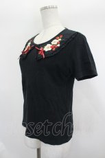 画像2: PINK HOUSE / いちご&フラワー刺繍半袖カットソー M 黒Ｘ赤Ｘ白 I-26-07-30-009-LO-TO-SA-ZI (2)